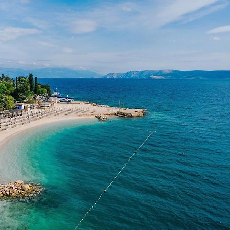 Rooms With A Parking Space Selce, Crikvenica - 11133 Екстер'єр фото
